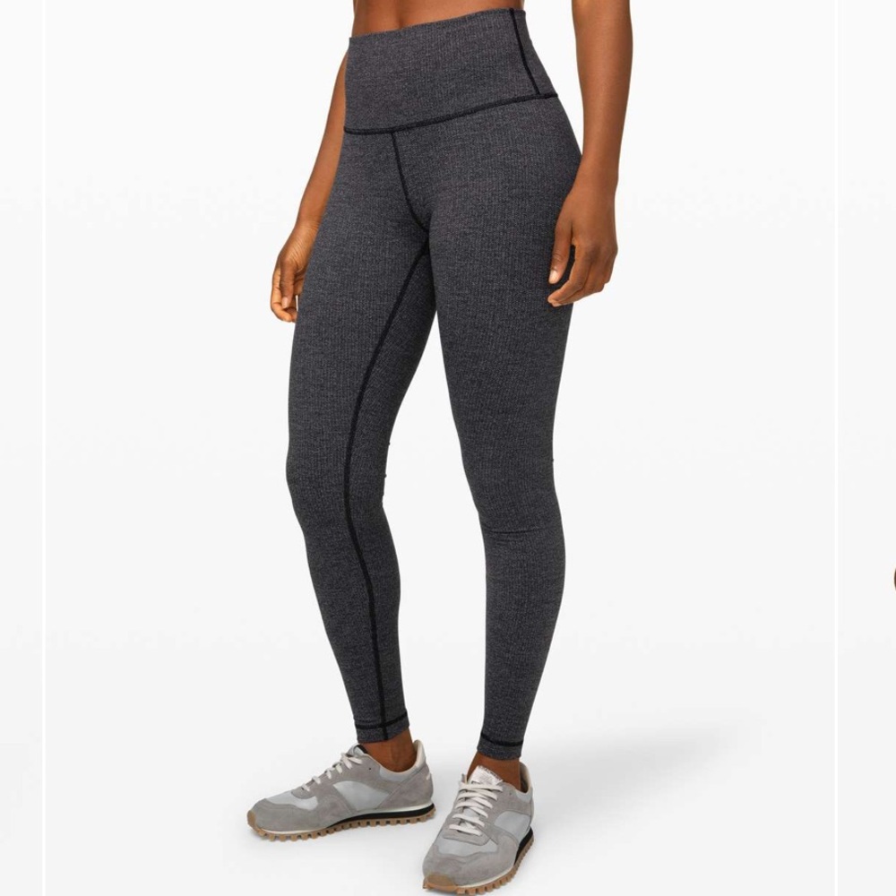 Lululemon full length leggings. Wunder under. Size 8. Excellent condition.